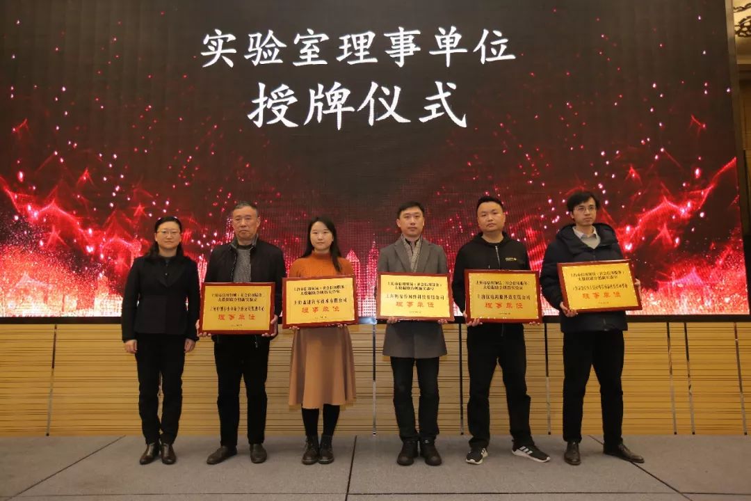 信贷评级和信用等级_信用货币数字货币_分析数字货币在信用评级中的应用：如何增强贷款与金融服务的透明度
